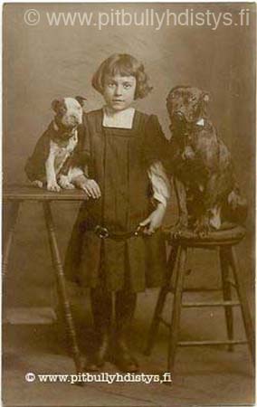 girlwithtwodogs1910